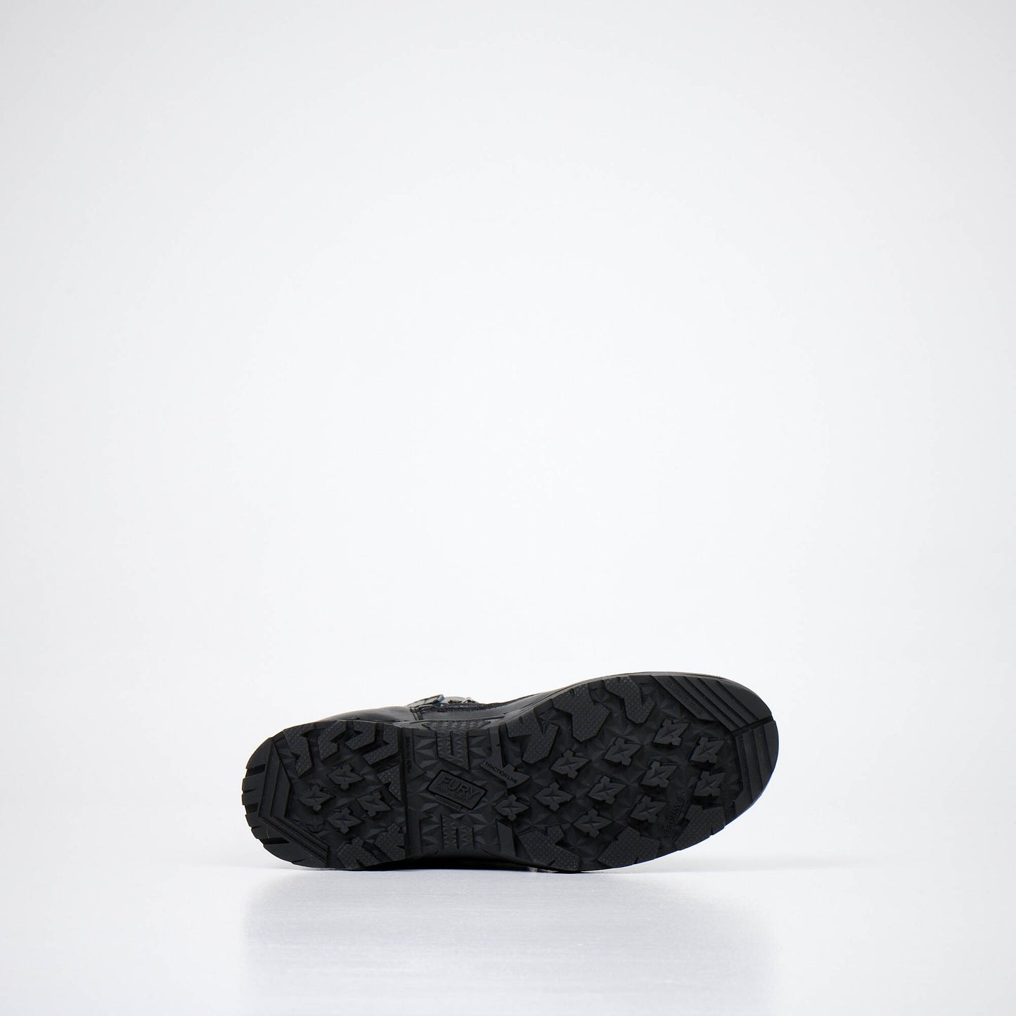 Samelin black desert boots with zipper featuring a rugged sole for enhanced traction