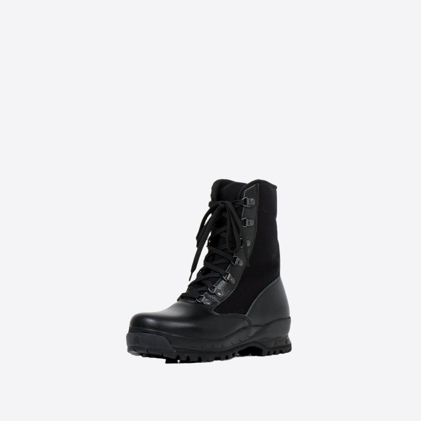 Samelin black vibram sole boots with sturdy laces and rugged design for outdoor activities
