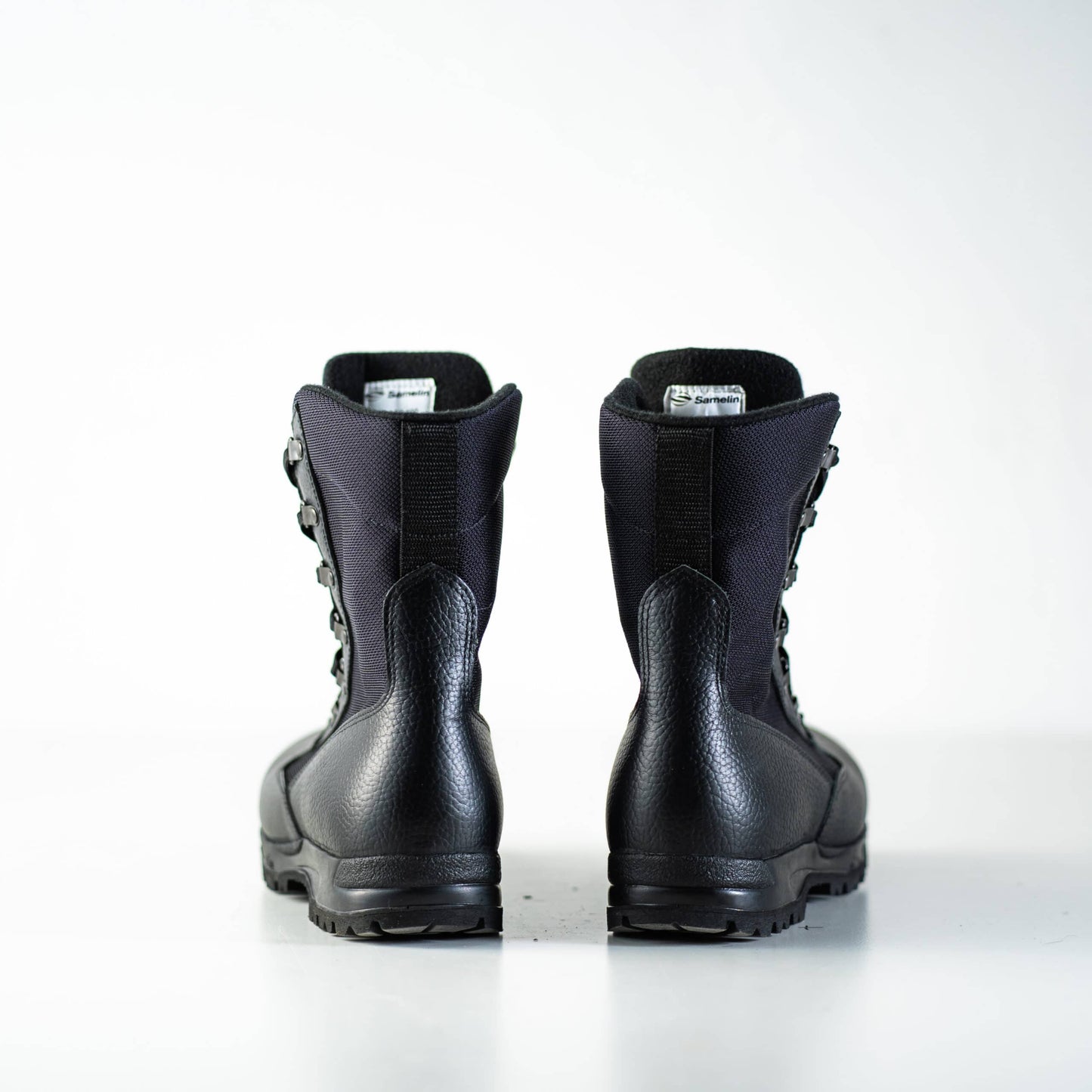 Samelin desert hiking boots black with durable leather and sturdy sole for outdoor adventures