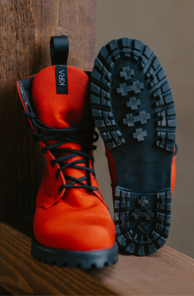 KIRA 4.0 Boots, Vegan, Warm Lining, Non-Slip Sole, Red