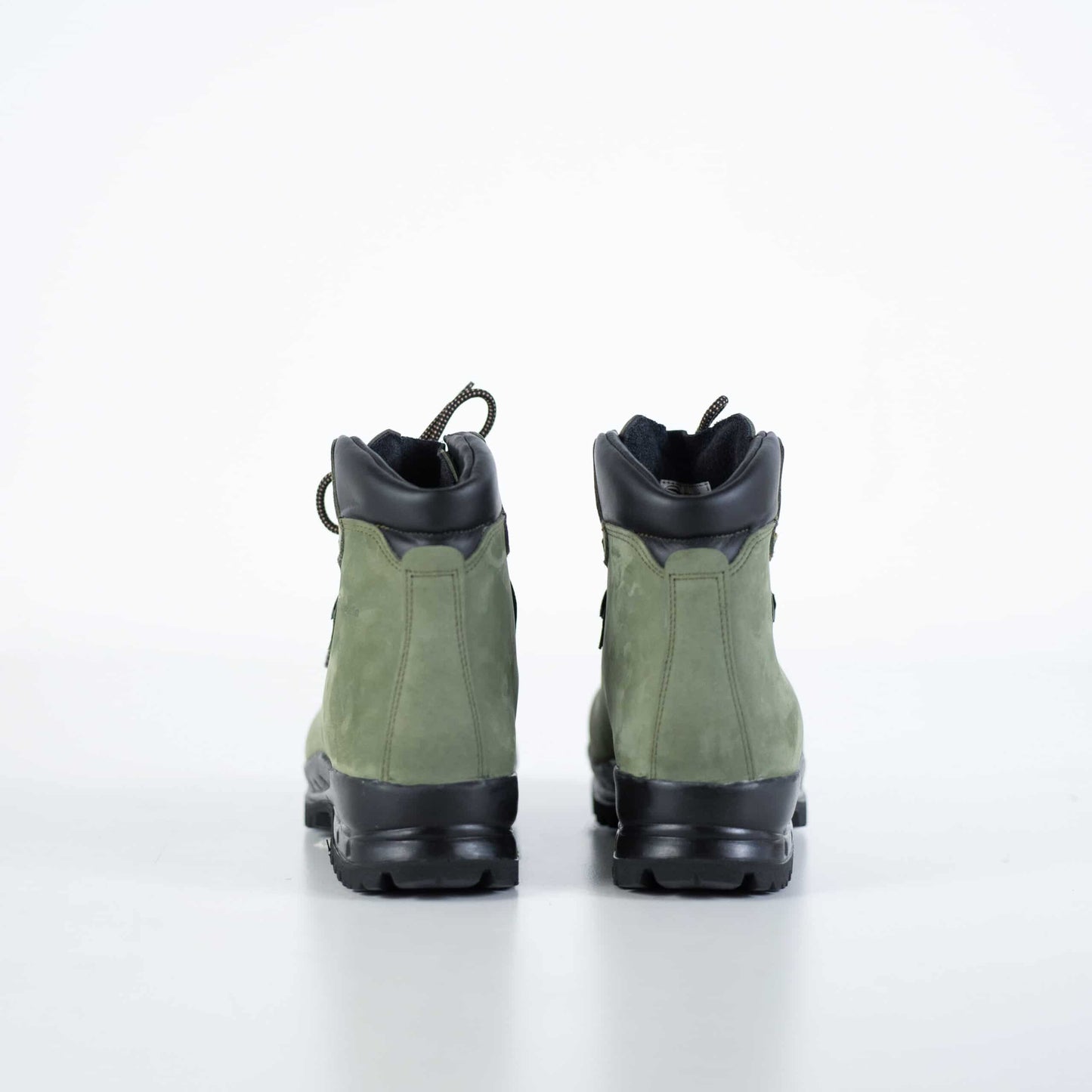 5531 Firtree Hiking Boots