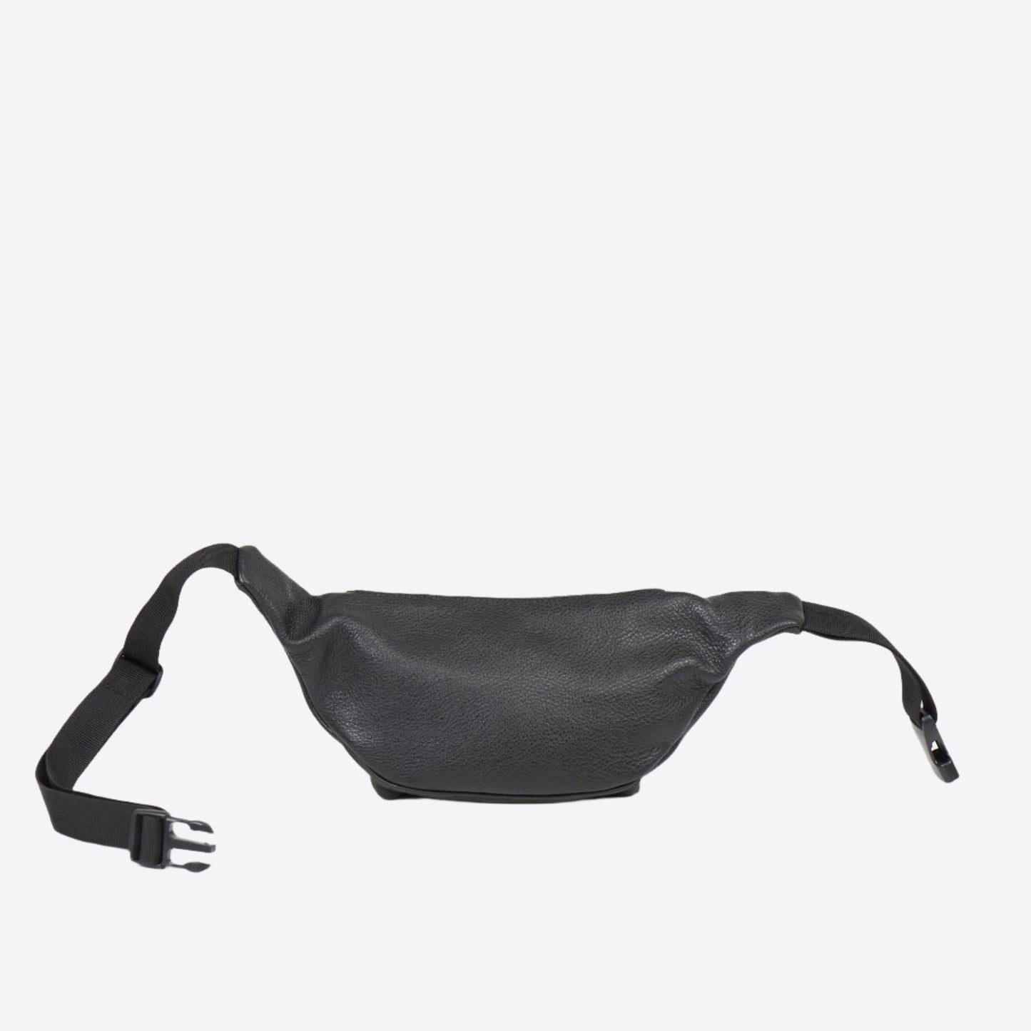 Jeekim leather waist bag for travel features a sleek design with adjustable strap for convenience